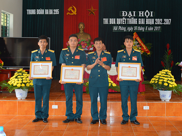 Trung đoàn 295 tổ chức Đại hội Thi đua Quyết thắng giai đoạn 2012-2017