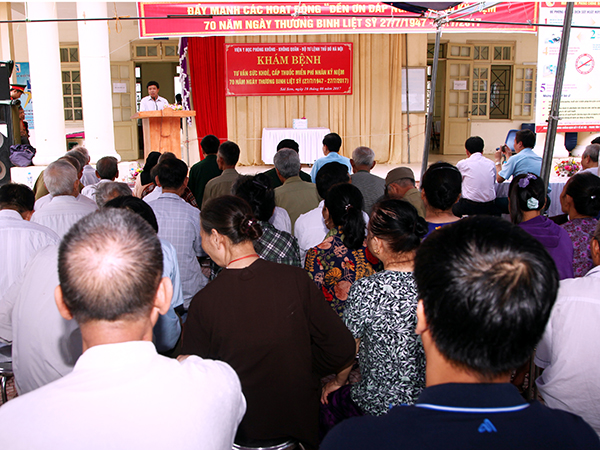 Viện Y học PK-KQ khám bệnh, tư vấn và cấp thuốc miễn phí cho các đối tượng chính sách trên địa bàn Hà Nội