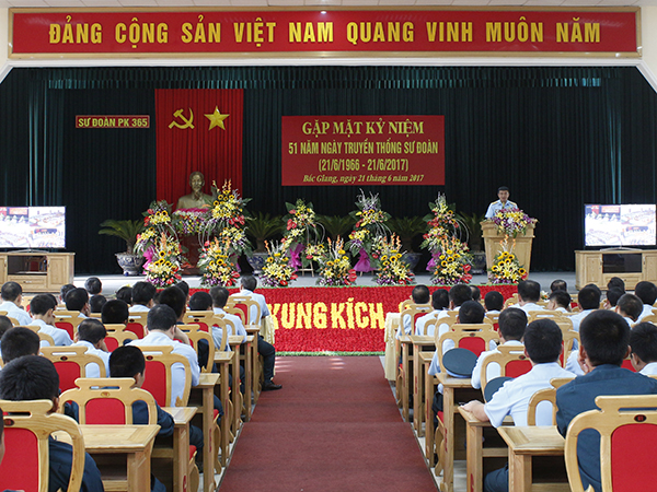 Sư đoàn Phòng không 365 tổ chức gặp mặt kỷ niệm 51 năm ngày truyền thống