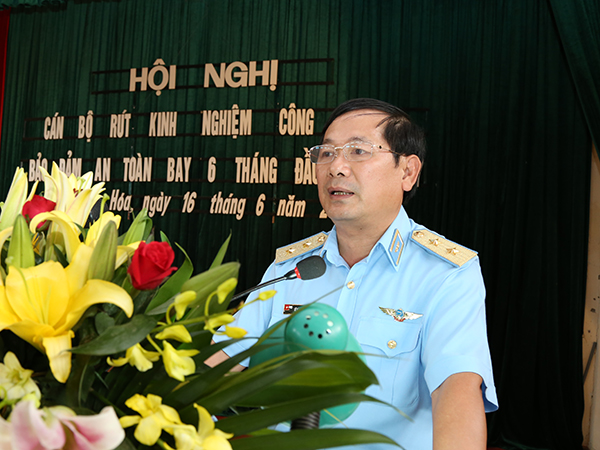 Quân chủng PK-KQ tổ chức Hội nghị rút kinh nghiệm công tác bảo đảm an toàn bay 6 tháng đầu năm 2017