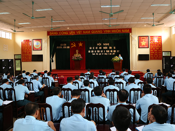 Quân chủng PK-KQ tổ chức Hội nghị rút kinh nghiệm công tác bảo đảm an toàn bay 6 tháng đầu năm 2017