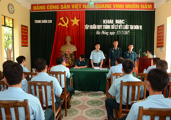 Trung đoàn 238 (Sư đoàn 363) tổ chức Lớp tập huấn quy trình xử lý kỷ luật