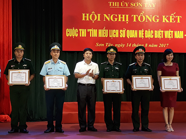 Học viện PK-KQ đạt giải nhì Cuộc thi “Tìm hiểu lịch sử quan hệ đặc biệt Việt Nam - Lào” do thị xã Sơn Tây (TP Hà Nội) tổ chức