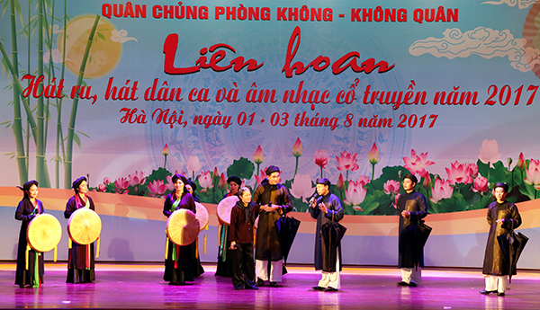 Quân chủng PK-KQ tổ chức Liên hoan “Hát ru, hát dân ca và âm nhạc cổ truyền” năm 2017