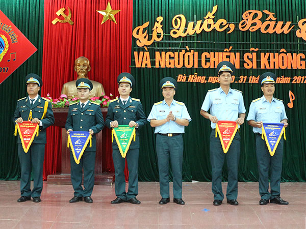 Liên hoan nghệ thuật quần chúng Sư đoàn 372