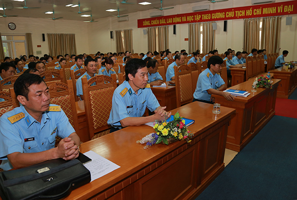 Cục Chính trị tổ chức Hội nghị học tập, quán triệt Nghị quyết Trung ương 5 (Khóa XII)