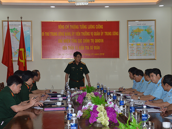 Bộ Quốc phòng kiểm tra sẵn sàng chiến đấu và tổ chức Tết Nguyên đán Mậu Tuất - 2018 tại Sư đoàn 367 và Sư đoàn 370