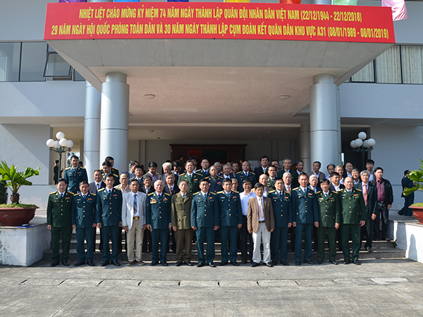 Nhà máy A31 mít tinh kỉ niệm 30 năm ngày thành lập cụm đoàn kết quân dân