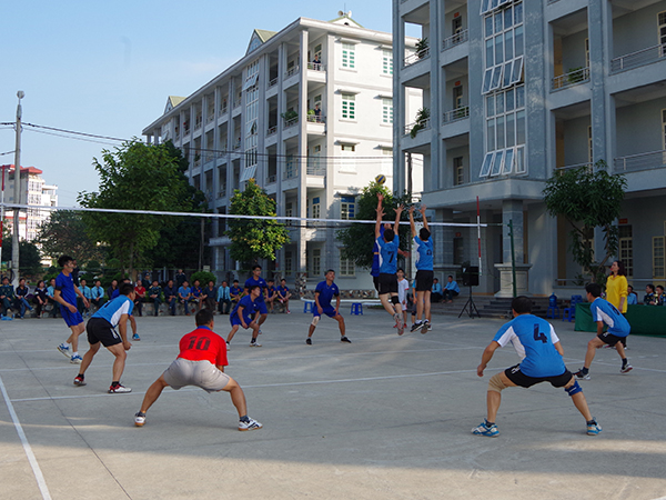 Bộ Tham mưu PK-KQ tổ chức thi đấu bóng chuyền da chào mừng kỷ niệm 74 năm ngày thành lập Quân đội nhân dân Việt Nam (22-12-1944 / 22-12-2018), 29 năm ngày Hội Quốc phòng toàn dân (22-12-1989 / 22-12-2018)