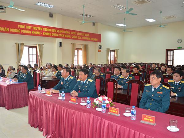 Trung đoàn Pháo phòng không 224 tổ chức gặp mặt nhân kỷ niệm 60 năm ngày truyền thống