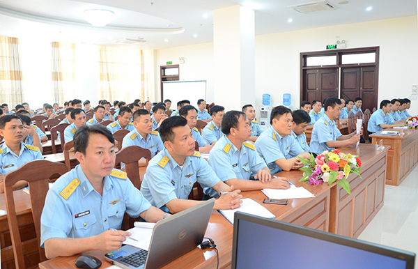 Quân chủng Phòng không-Không quân tập huấn công tác Tuyên huấn