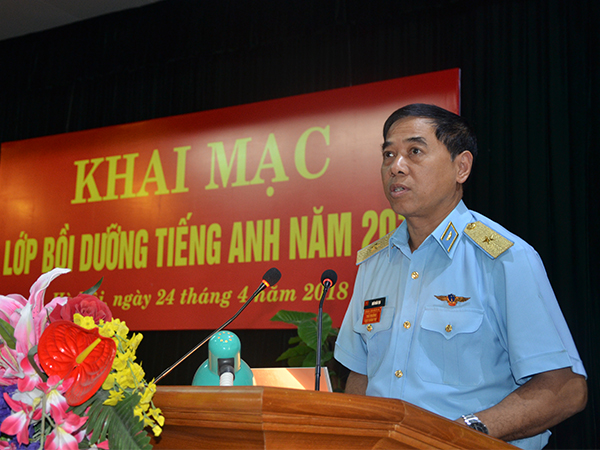 Cục Chính trị Quân chủng Phòng không - Không quân khai mạc Lớp bồi dưỡng ngoại ngữ cho cán bộ, nhân viên năm 2018