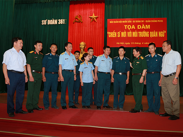 Tọa đàm
