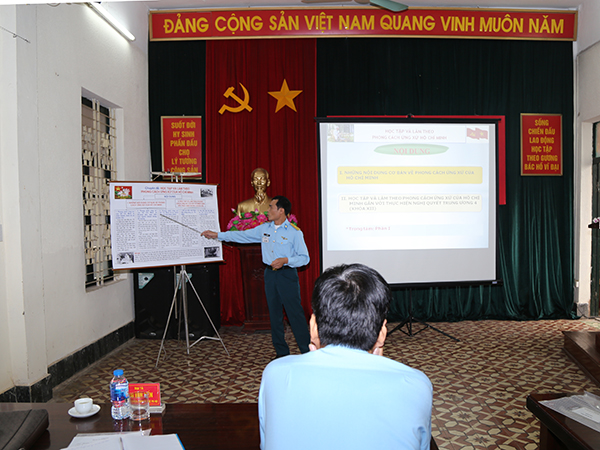 Ghi ở hội thi cán bộ giảng dạy chính trị Lữ đoàn 26