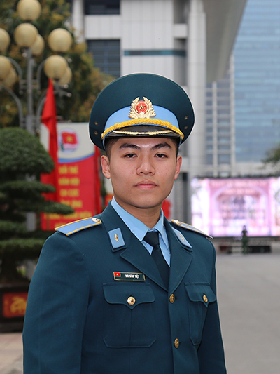 Khát vọng vươn tới những đỉnh cao