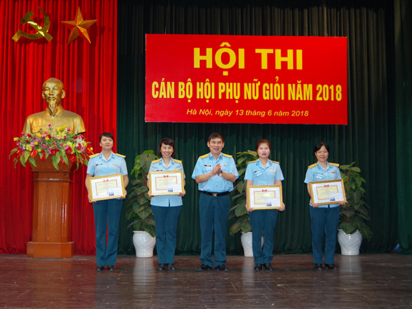 Bộ Tham mưu PK-KQ tổ chức Hội thi Cán bộ Hội phụ nữ giỏi năm 2018