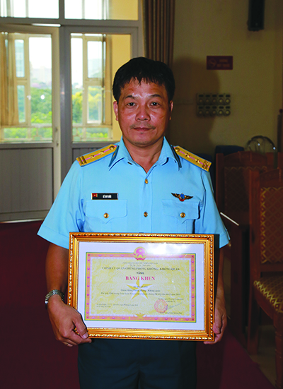 Những thước phim xúc động về tình quân dân