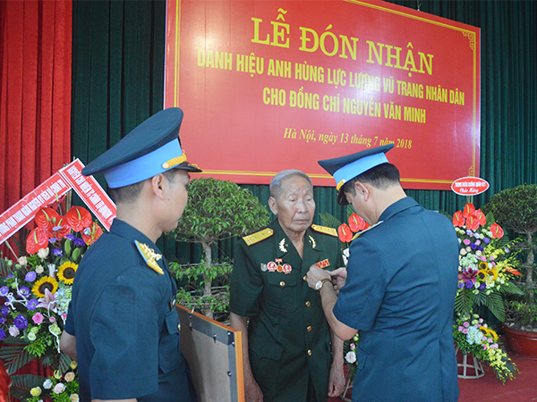 Phi công Nguyễn Văn Minh và ngày trở lại