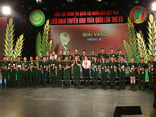 Quân chủng PK-KQ giành 1 Huy chương Vàng, 3 bằng khen tại Liên hoan Truyền hình toàn quân lần thứ XII