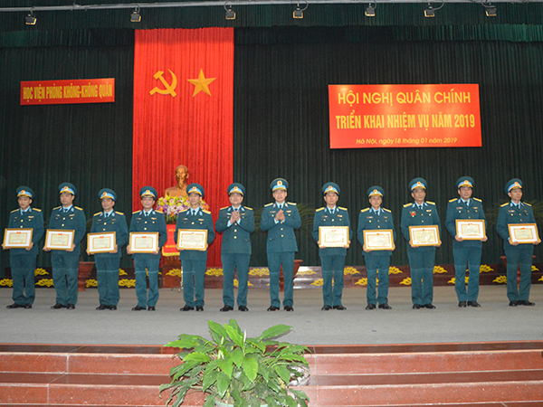 Học viện PK-KQ tổ chức Hội nghị quân chính triển khai nhiệm vụ năm 2019