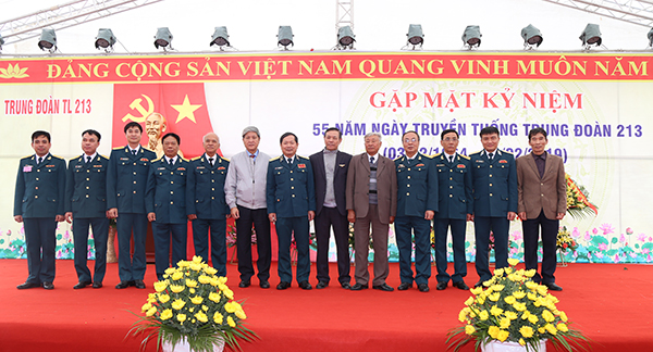 Trung đoàn Tên lửa 213 gặp mặt kỷ niệm 55 năm ngày truyền thống