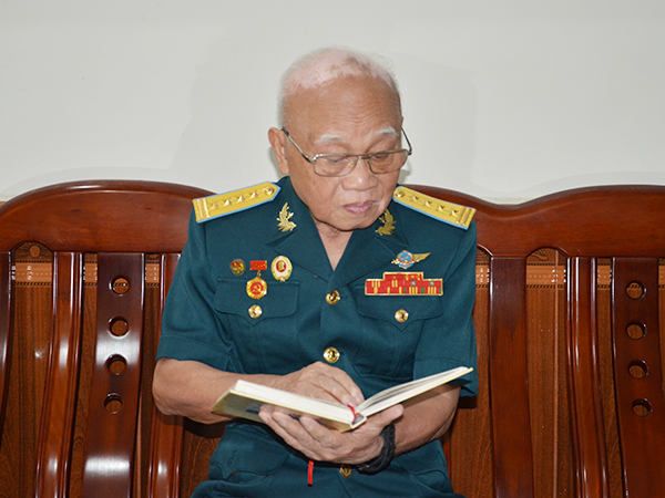 Nhớ mãi ngày về tiếp quản Thủ đô