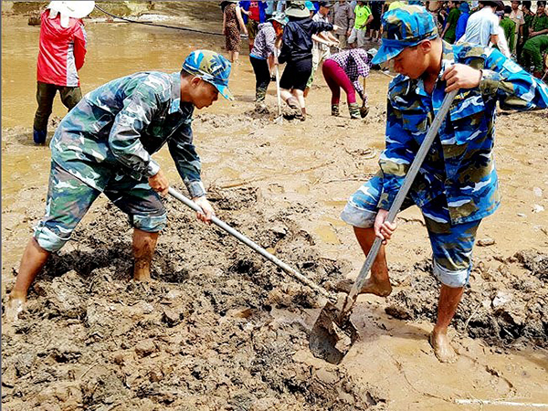 Xây dựng “trận địa lòng dân” vững mạnh