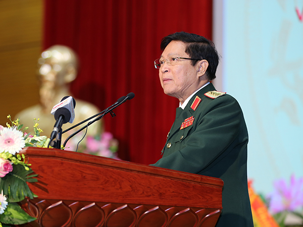 Ngân hàng TMCP Quân đội gặp mặt kỷ niệm 25 năm thành lập và đón nhận Huân chương Bảo vệ Tổ quốc Hạng Nhất