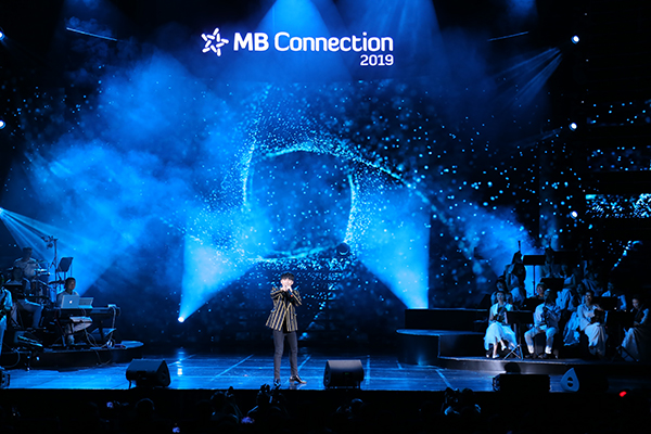 “Khi ta 25 - Live Concert” - chạm đến trái tim khán giả