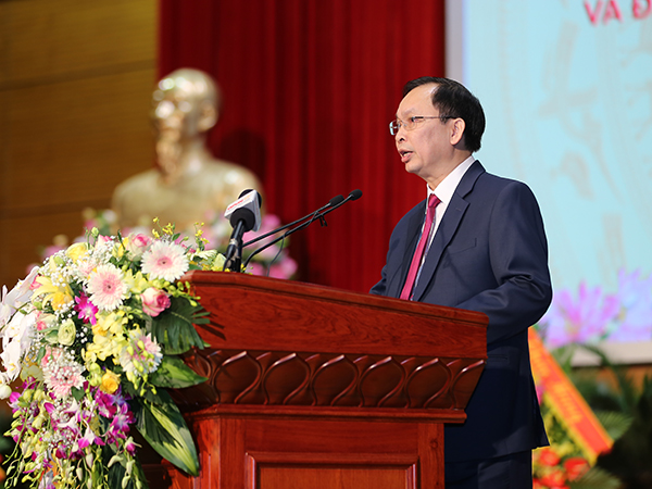 Ngân hàng TMCP Quân đội gặp mặt kỷ niệm 25 năm thành lập và đón nhận Huân chương Bảo vệ Tổ quốc Hạng Nhất