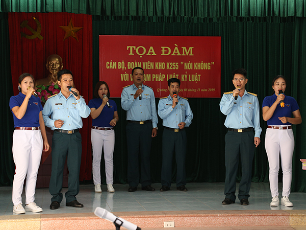 Tọa đàm thanh niên “Cán bộ, đoàn viên Kho 255 nói không với vi phạm pháp luật, kỷ luật”