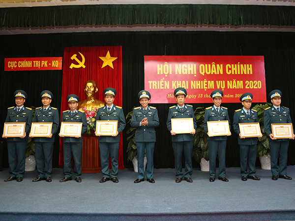 Cục Chính trị Phòng không - Không quân tổ chức hội nghị quân chính triển khai nhiệm vụ năm 2020