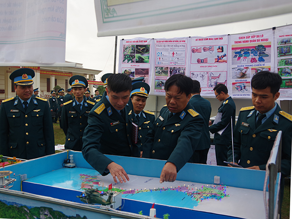 Sư đoàn 365 tổ chức hội thi công tác chuẩn bị huấn luyện năm 2019