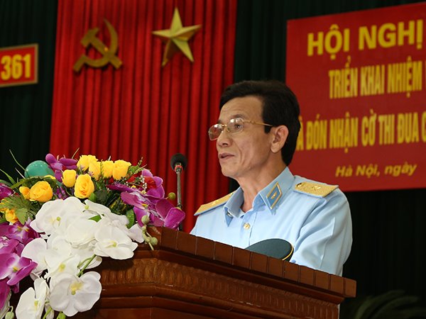 Sư đoàn 361 triển khai nhiệm vụ công tác Quý 2 và đón nhận Cờ thi đua của Thủ tướng Chính phủ