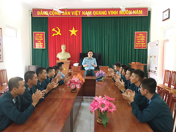 Xây dựng môi trường đơn vị văn hóa, văn minh