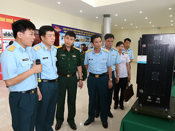 Quân chủng Phòng không - Không quân tổng kết, tuyên dương, trao giải Hội thi “Sản phẩm, đề tài sáng tạo” và Giải thưởng “Sáng tạo trẻ” năm 2019
