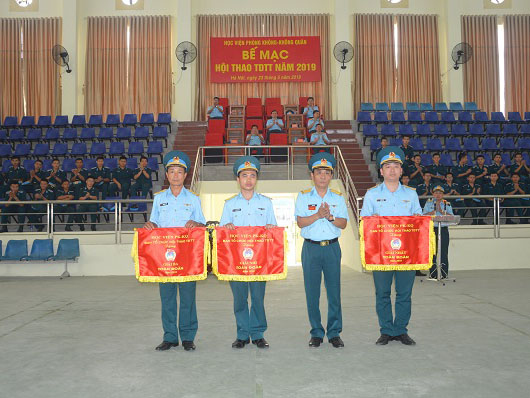 Các đơn vị trong Quân chủng Phòng không - Không quân tổ chức Hội thao Thể dục thể thao năm 2019