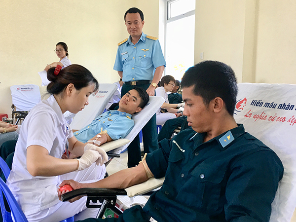 Sư đoàn 375 tham gia hiến máu nhân đạo