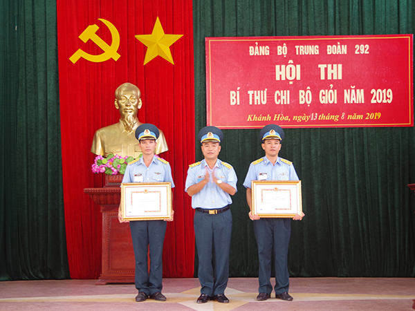 Trung đoàn 292 tổ chức Hội thi Bí thư chi bộ giỏi năm 2019
