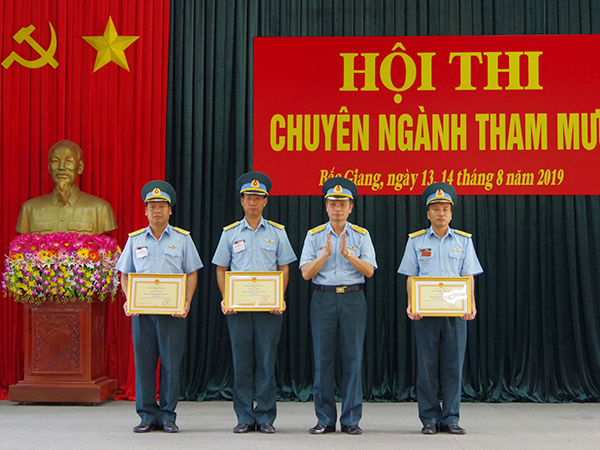 Sư đoàn 365 tổ chức Hội thi chuyên ngành tham mưu năm 2019