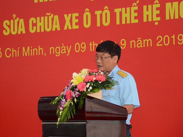 Quân chủng Phòng không-Không quân huấn luyện thợ sửa chữa xe thế hệ mới