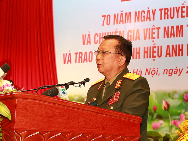 Quân ủy Trung ương-Bộ Quốc phòng kỷ niệm 70 năm ngày truyền thống Quân tình nguyện và Chuyên gia Việt Nam tại Lào