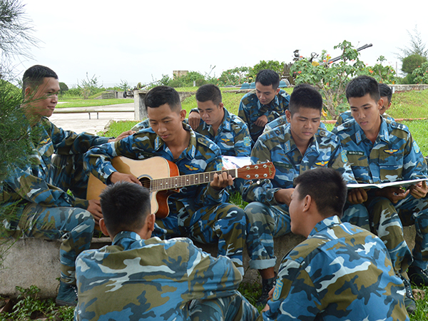 Đại đội 23 phát huy tốt hoạt động CTĐ, CTCT trong huấn luyện