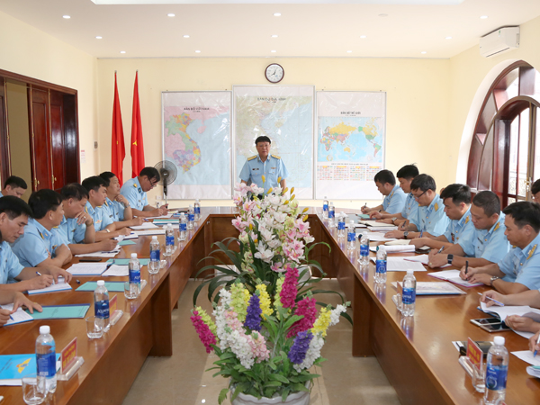 Quân chủng Phòng không - Không quân kiểm tra Trung đoàn 921
