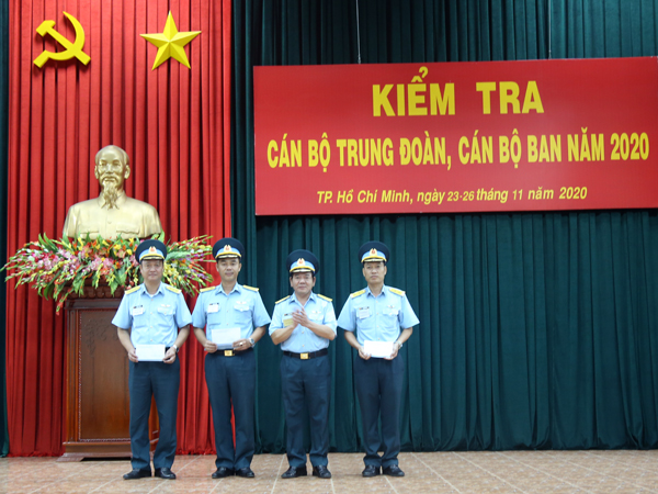 Sư đoàn 367 kiểm tra cán bộ trung đoàn, cán bộ ban năm 2020