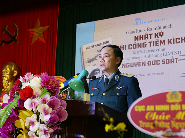 Trung tướng, Anh hùng LLVTND Nguyễn Đức Soát ra mắt Nhật ký “Phi công tiêm kích”