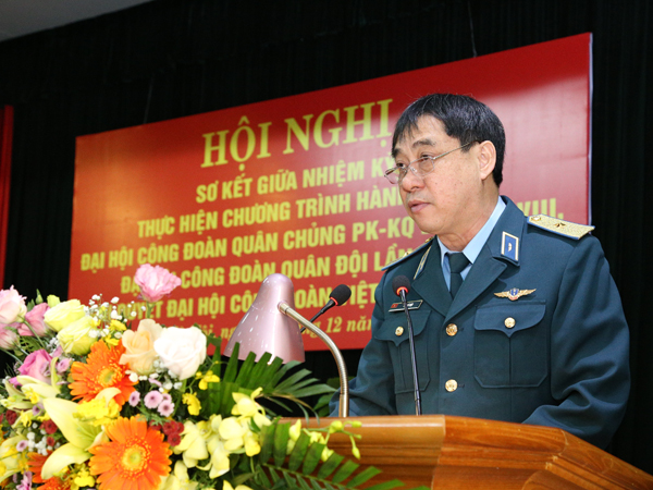 Quân chủng Phòng không - Không quân sơ kết giữa nhiệm kỳ thực hiện Chương trình hành động và Nghị quyết Đại hội Công đoàn các cấp nhiệm kỳ 2018-2023