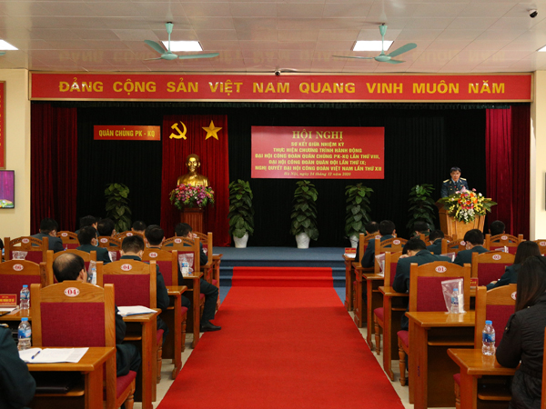 Quân chủng Phòng không - Không quân sơ kết giữa nhiệm kỳ thực hiện Chương trình hành động và Nghị quyết Đại hội Công đoàn các cấp nhiệm kỳ 2018-2023