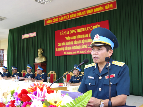 Sư đoàn 365 phát động đợt thi đua cao điểm “Phất cao cờ hồng Tháng Tám”