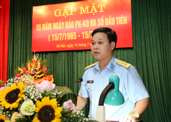 Gặp mặt kỷ niệm 55 năm Báo Phòng không-Không quân ra số đầu tiên